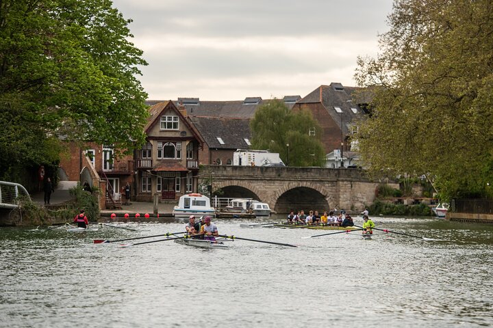 Passeio de barco panorâmico em Oxford passando por faculdades históricas e pela Folly Bridge, foto 7 | wizardtrip