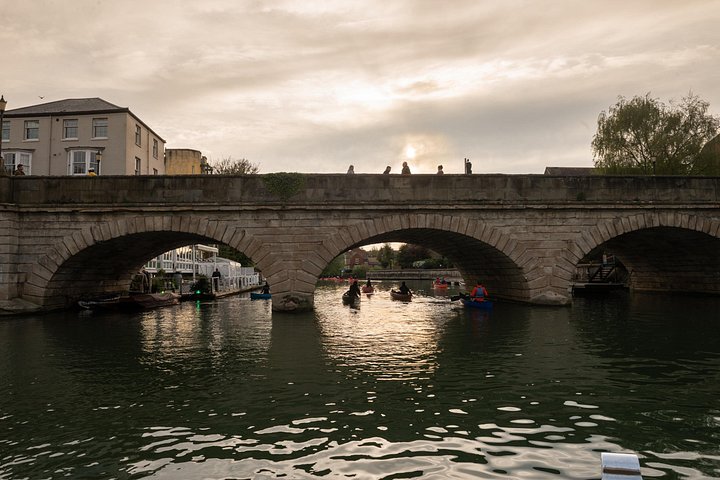 Passeio de barco panorâmico em Oxford passando por faculdades históricas e pela Folly Bridge, foto 10 | wizardtrip