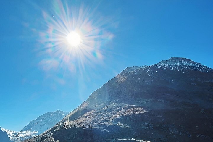 Schilderachtige treinreis door de Zwitserse Alpen vanuit Milaan, met het Comomeer en de Bernina Rode Trein, foto 13 | wizardtrip