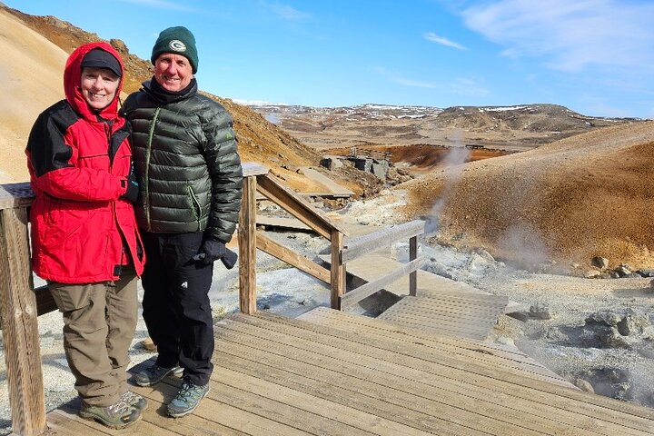 Hike across recent lava fields and explore volcanic landscapes on a guided tour in Iceland, photo 15 | wizardtrip