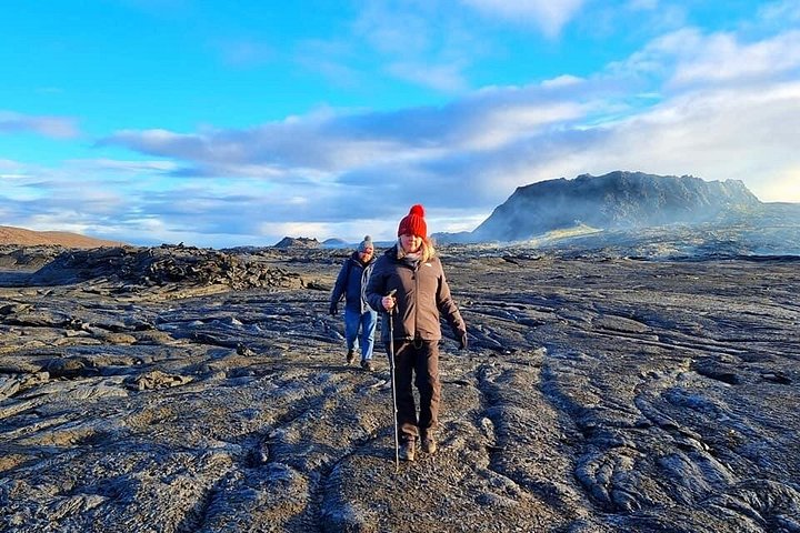 Hike across recent lava fields and explore volcanic landscapes on a guided tour in Iceland, photo 16 | wizardtrip