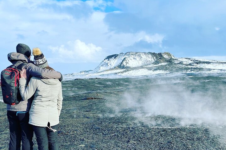 Hike across recent lava fields and explore volcanic landscapes on a guided tour in Iceland, photo 34 | wizardtrip