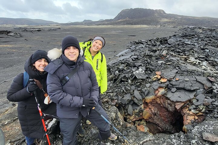 Hike across recent lava fields and explore volcanic landscapes on a guided tour in Iceland, photo 35 | wizardtrip