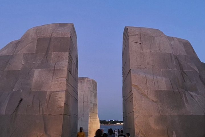 Passeio noturno pelos monumentos do National Mall de Washington DC, incluindo a Casa Branca e o Capitólio, foto 28 | wizardtrip