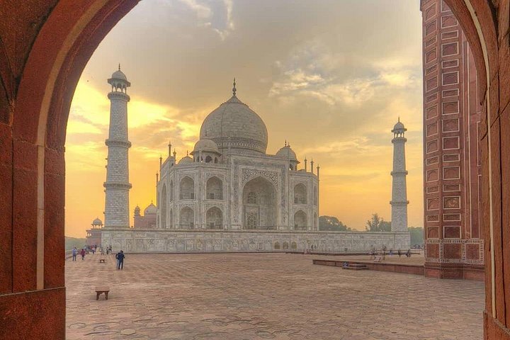 Private Ganztagestour zu den UNESCO-Weltkulturerbestätten von Agra, einschließlich des Taj Mahal bei Sonnenaufgang und Sonnenuntergang, Foto 12 | wizardtrip