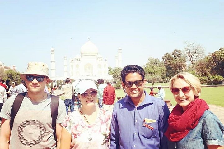 Private Ganztagestour zu den UNESCO-Weltkulturerbestätten von Agra, einschließlich des Taj Mahal bei Sonnenaufgang und Sonnenuntergang, Foto 16 | wizardtrip