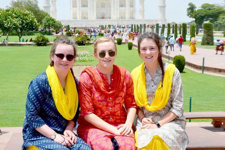 Private Ganztagestour zu den UNESCO-Weltkulturerbestätten von Agra, einschließlich des Taj Mahal bei Sonnenaufgang und Sonnenuntergang, Foto 23 | wizardtrip