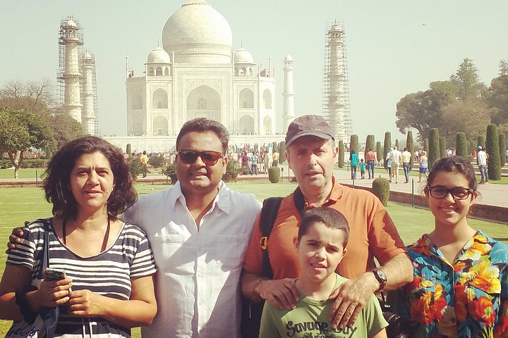 Private Ganztagestour zu den UNESCO-Weltkulturerbestätten von Agra, einschließlich des Taj Mahal bei Sonnenaufgang und Sonnenuntergang, Foto 35 | wizardtrip