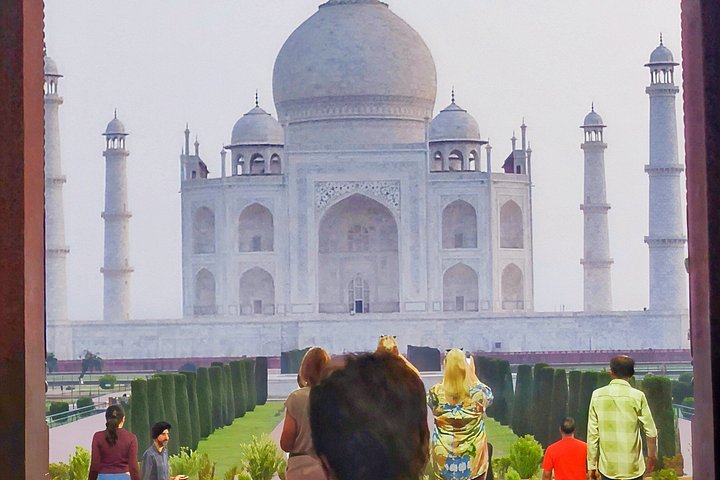 Private Ganztagestour zu den UNESCO-Weltkulturerbestätten von Agra, einschließlich des Taj Mahal bei Sonnenaufgang und Sonnenuntergang, Foto 40 | wizardtrip