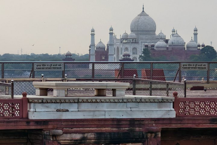 Private Ganztagestour zu den UNESCO-Weltkulturerbestätten von Agra, einschließlich des Taj Mahal bei Sonnenaufgang und Sonnenuntergang, Foto 49 | wizardtrip