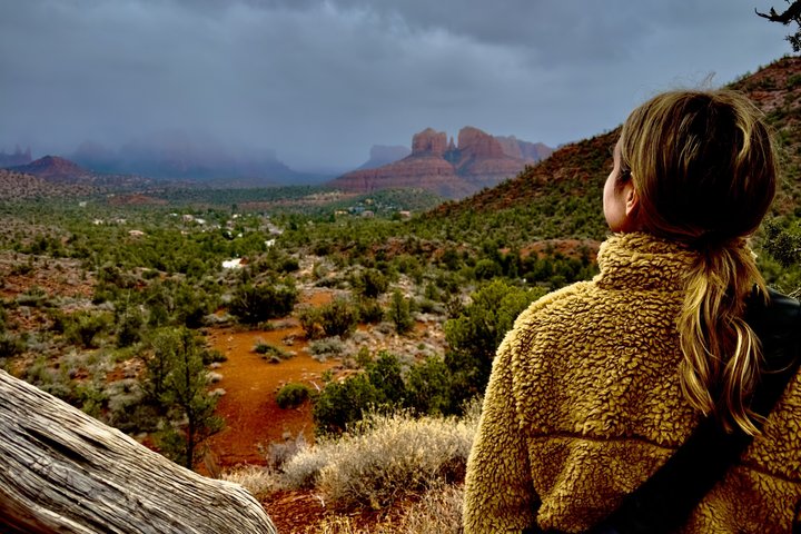 Full-day van tour from Phoenix to the Grand Canyon, Sedona's Red Rocks, and Oak Creek Canyon, photo 9 | wizardtrip