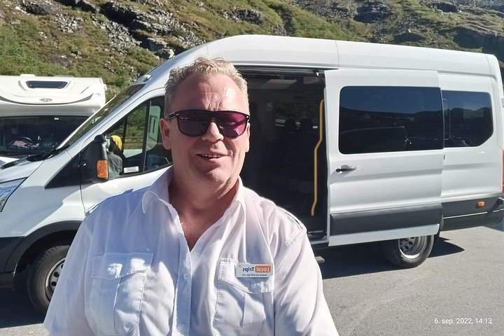 Schilderachtige rit door Trollstigen, Noorwegen, met dramatische landschappen en uitzichtpunten, foto 20 | wizardtrip
