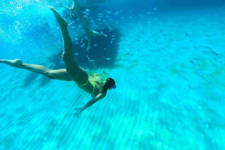 Excursión de snorkel, playa y cuevas en las hermosas bahías de Ibiza con SUP, foto 16 | wizardtrip