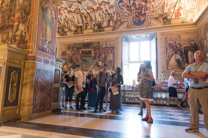Kleingruppentour durch die Vatikanischen Museen, die Sixtinische Kapelle und den Petersdom in Rom, Foto 11 | wizardtrip