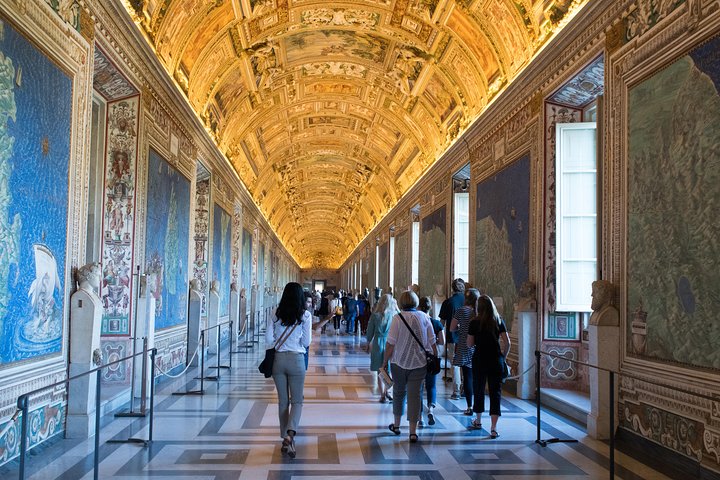 Kleingruppentour durch die Vatikanischen Museen, die Sixtinische Kapelle und den Petersdom in Rom, Foto 13 | wizardtrip