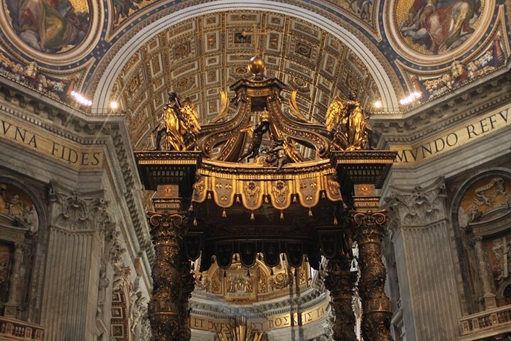 Kleingruppentour am frühen Morgen durch die Vatikanischen Museen, die Sixtinische Kapelle und die Basilika St. Peter in Rom, Foto 18 | wizardtrip