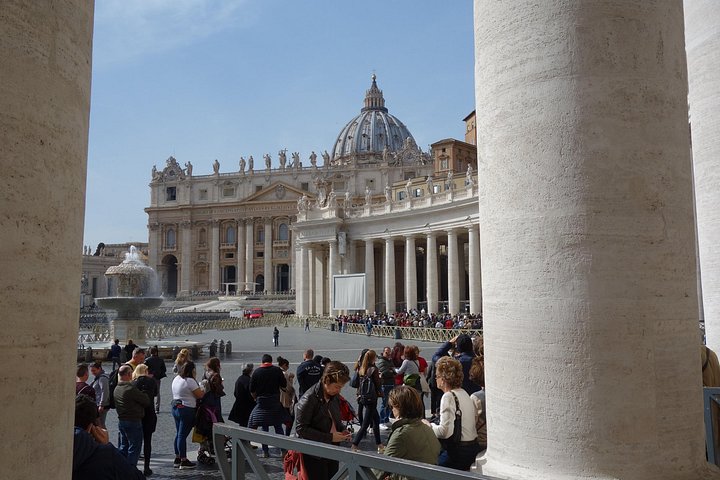 Kleingruppentour am frühen Morgen durch die Vatikanischen Museen, die Sixtinische Kapelle und die Basilika St. Peter in Rom, Foto 19 | wizardtrip