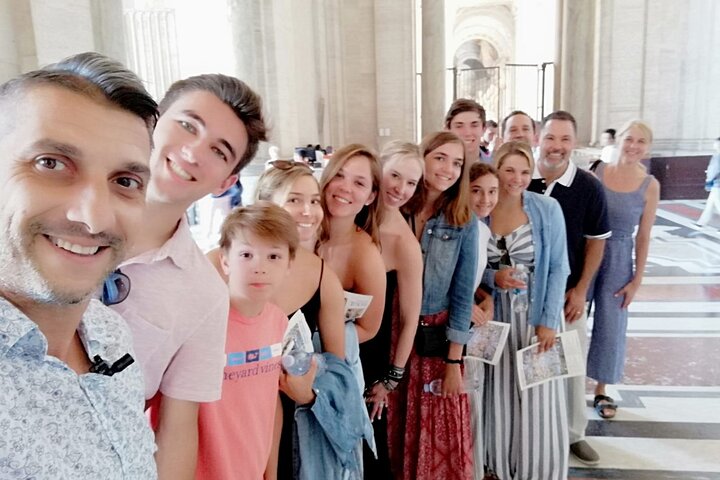 Kleingruppentour am frühen Morgen durch die Vatikanischen Museen, die Sixtinische Kapelle und die Basilika St. Peter in Rom, Foto 22 | wizardtrip