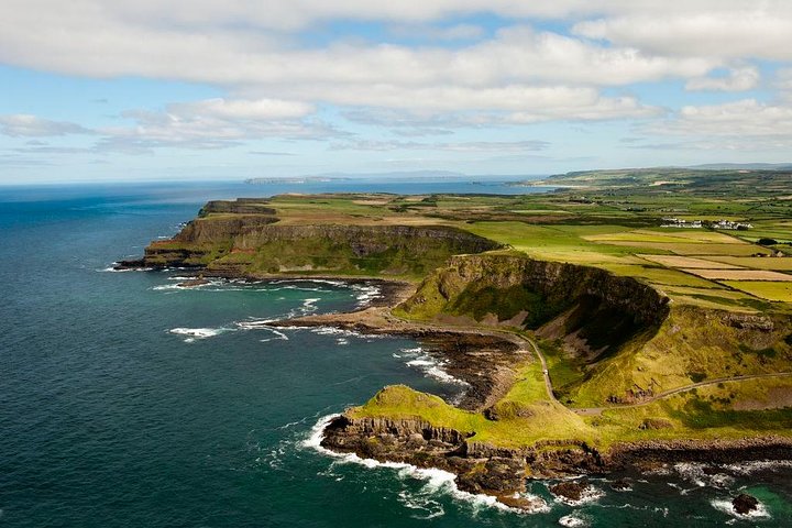 Excursion d'une journée de Dublin aux sites emblématiques de l'Irlande du Nord, y compris la Chaussée des Géants et le château de Dunluce, photo 7 | wizardtrip