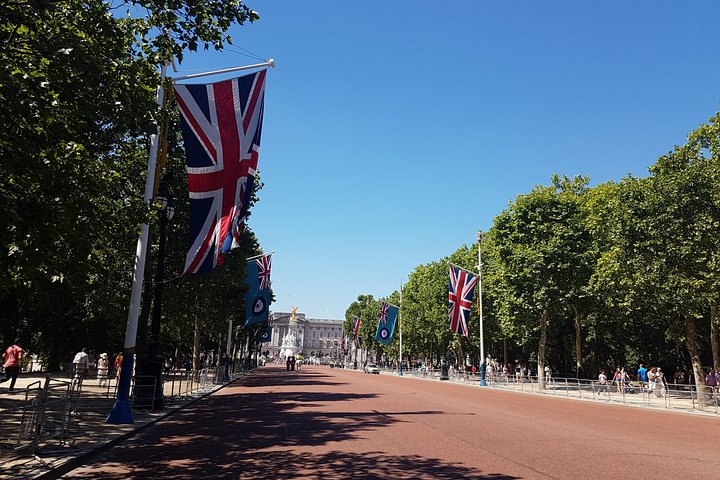 Geführte Wandertour zu den 30 Top-Sehenswürdigkeiten Londons, einschließlich Buckingham Palace und Tower Bridge, Foto 11 | wizardtrip