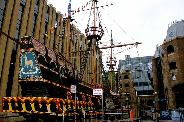 Geführte Wandertour zu den 30 Top-Sehenswürdigkeiten Londons, einschließlich Buckingham Palace und Tower Bridge, Foto 18 | wizardtrip