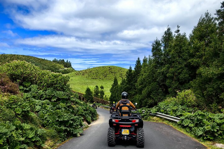 Explore São Miguel's volcanic landscapes and crater lakes on an adventurous quad biking tour, photo 9 | wizardtrip