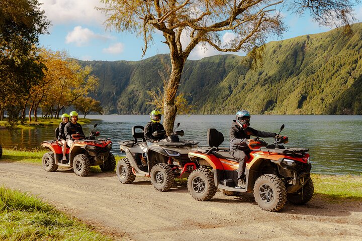 Explore São Miguel's volcanic landscapes and crater lakes on an adventurous quad biking tour, photo 19 | wizardtrip