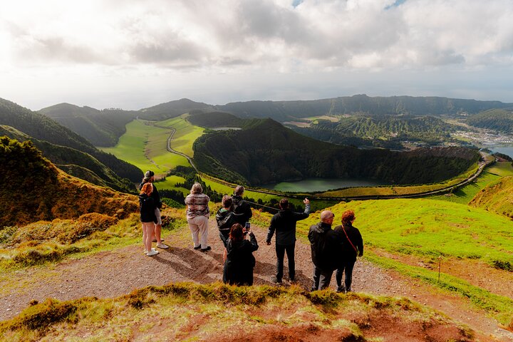 Explore São Miguel's volcanic landscapes and crater lakes on an adventurous quad biking tour, photo 22 | wizardtrip