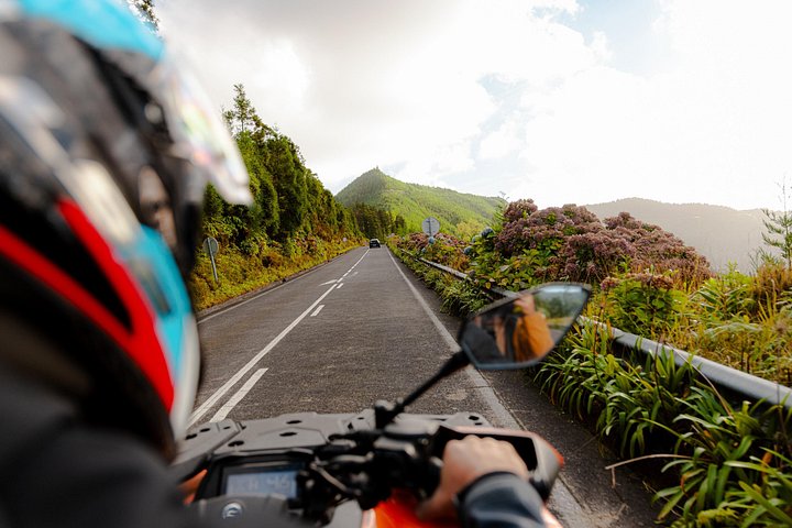 Explore São Miguel's volcanic landscapes and crater lakes on an adventurous quad biking tour, photo 29 | wizardtrip
