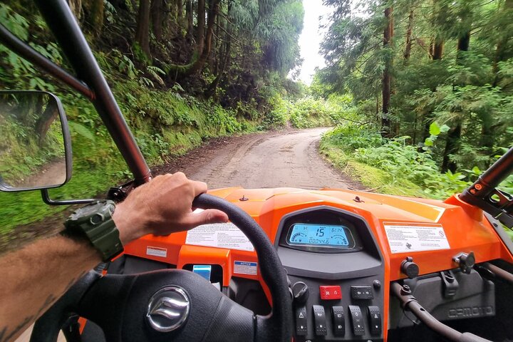 Opplev en eventyrlig buggy-tur rundt Sete Cidades-vulkanen i Ponta Delgada, Azorene, foto 13 | wizardtrip