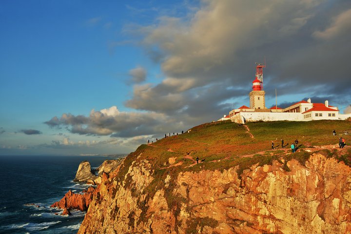 Kleine groepstour die Sintra, Cascais en het Pena Paleis vanuit Lissabon, Portugal verkent, foto 6 | wizardtrip
