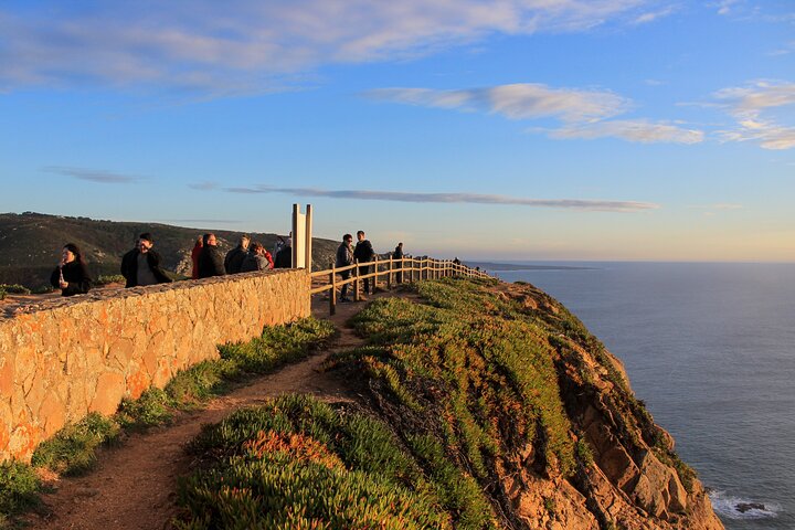 Kleine groepstour die Sintra, Cascais en het Pena Paleis vanuit Lissabon, Portugal verkent, foto 14 | wizardtrip