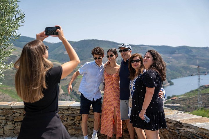 Tour in piccolo gruppo attraverso i vigneti della Valle del Duero, visita di cantine e crociera fluviale, foto 18 | wizardtrip