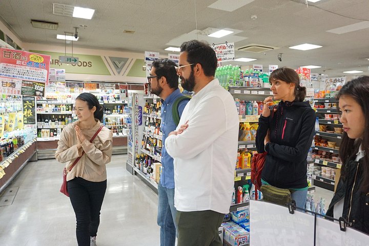 東京の家庭キッチンスタジオで本格的なラーメンと餃子の作り方を学びましょう。地元スーパーマーケットへの訪問もオプションで含まれます、写真15 | wizardtrip
