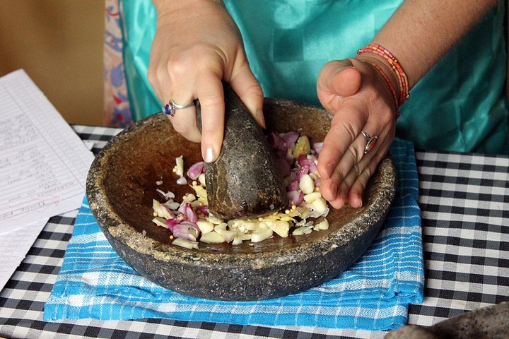 Authentischer balinesischer Kochkurs in Ubud mit lokaler Gastgeberin, Zubereitung traditioneller Gerichte, Foto 8 | wizardtrip
