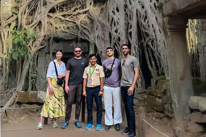 Explorez les temples khmers anciens comme Angkor Wat et Ta Prohm à Siem Reap, photo 23 | wizardtrip