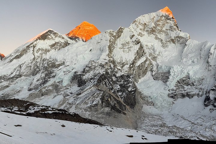 Trekking pelos majestosos Himalaias até ao Campo Base do Everest, experimentando paisagens deslumbrantes e cultura Sherpa, foto 18 | wizardtrip