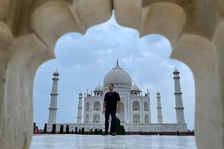 Excursion privée de luxe d'une journée de Delhi au Taj Mahal, au Fort d'Agra et au Baby Taj à Agra, en Inde, photo 15 | wizardtrip