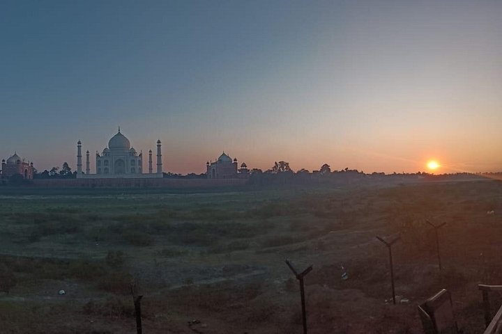 Excursion privée de luxe d'une journée de Delhi au Taj Mahal, au Fort d'Agra et au Baby Taj à Agra, en Inde, photo 34 | wizardtrip