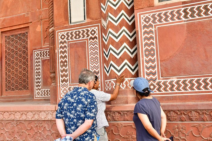 Excursion privée de luxe d'une journée de Delhi au Taj Mahal, au Fort d'Agra et au Baby Taj à Agra, en Inde, photo 49 | wizardtrip