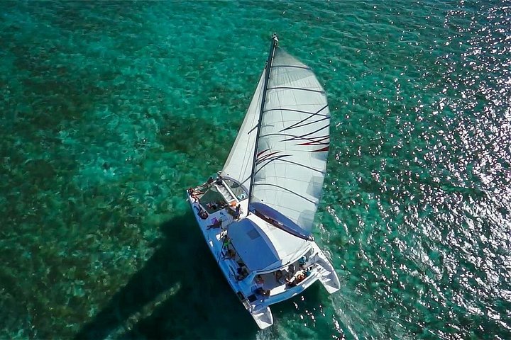 Katamaranfahrt zur Île aux Cerfs, Mauritius, mit BBQ-Mittagessen und Schnorcheln, Foto 6 | wizardtrip