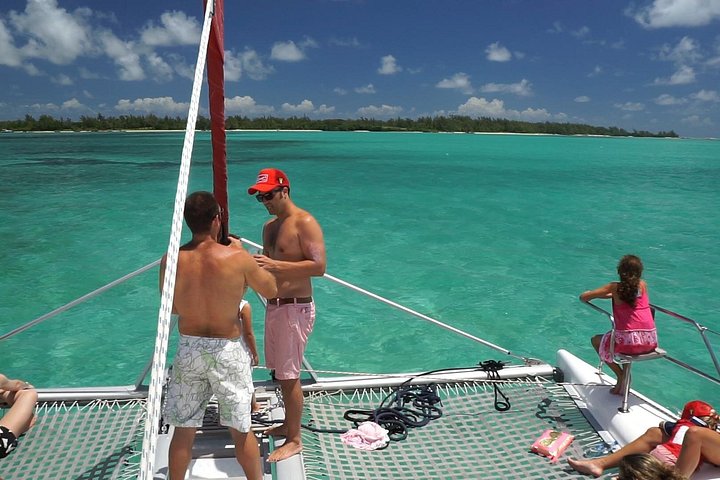 Katamaranfahrt zur Île aux Cerfs, Mauritius, mit BBQ-Mittagessen und Schnorcheln, Foto 8 | wizardtrip