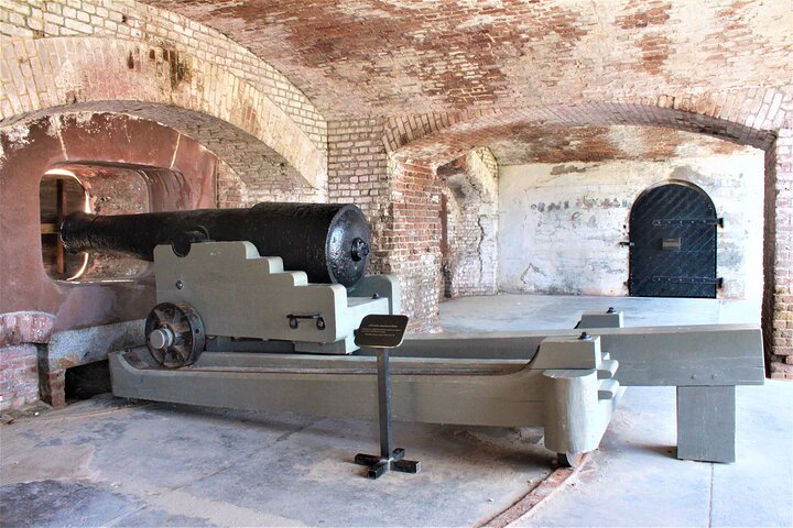 Accès au Fort Sumter et visite autoguidée avec ferry aller-retour | wizardtrip