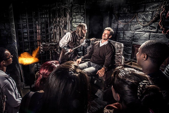 Erleben Sie Edinburghs dunkle Geschichte mit Live-Schauspielern und spannenden Shows im Edinburgh Dungeon, Foto 14 | wizardtrip