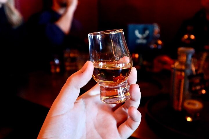 Esplora la scena culinaria di Edimburgo con un tour gastronomico guidato con prelibatezze locali e whisky scozzese, foto 16 | wizardtrip