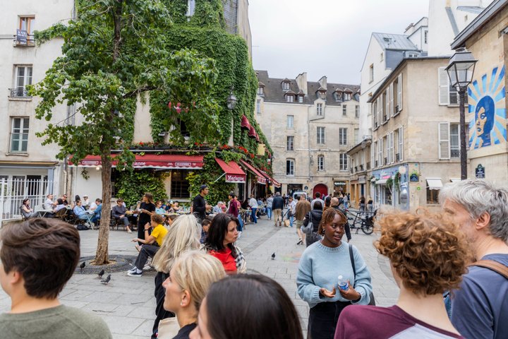 Exploration culinaire du Marais parisien, avec des délices français, du vin et des rues historiques, photo 34 | wizardtrip