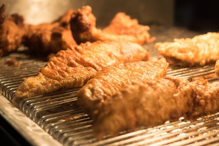 Um tour gastronómico guiado explorando o London Bridge e o Borough Market, com pratos britânicos icónicos e sabores locais, foto 19 | wizardtrip