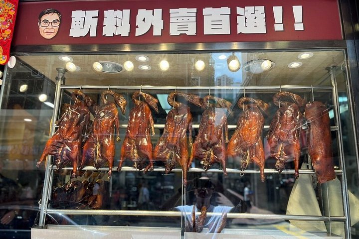 A culinary journey through Hong Kong's Tin Hau district, featuring local delicacies and hidden food spots, photo 15 | wizardtrip