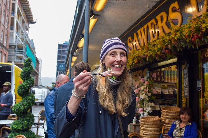Belfast Centre Food Tour mit 12 irischen Gerichten und Getränken | wizardtrip