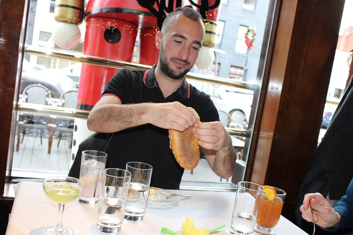 Um tour gastronómico guiado no bairro de Georgetown, em Washington D.C., com pratos locais e locais históricos, foto 6 | wizardtrip
